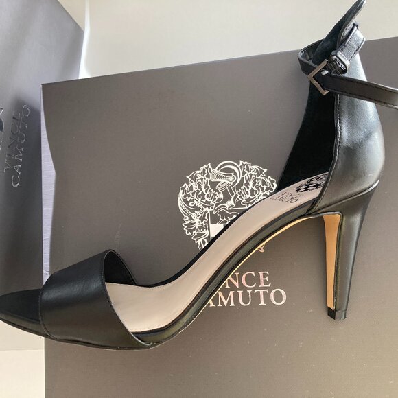 Vince Camuto black strappy stiletto - Picture 13 of 15